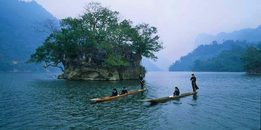 Hồ Ba Bể Hồ Ba Bể
